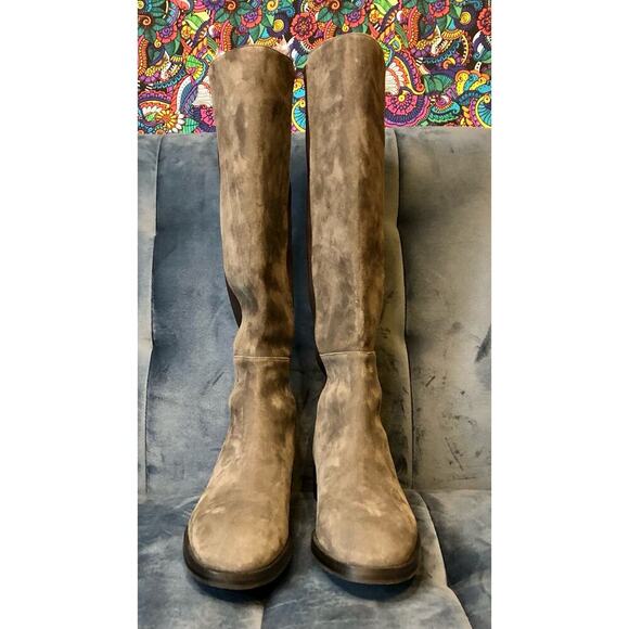 Stuart Weitzman Size 6.5 Greer City Boots Gray Suede Knee High Flat Block Heel - Picture 2 of 8